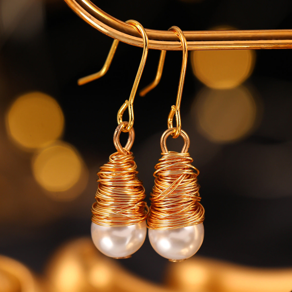 DIY Handmade Winding Retro Baroque Pearl Earrings