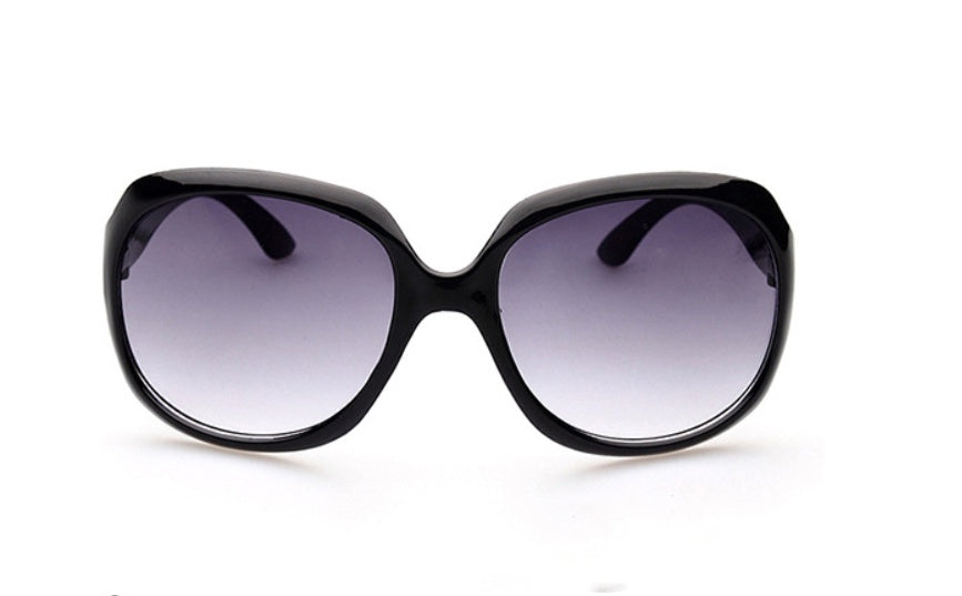 Classic ladies sunglasses